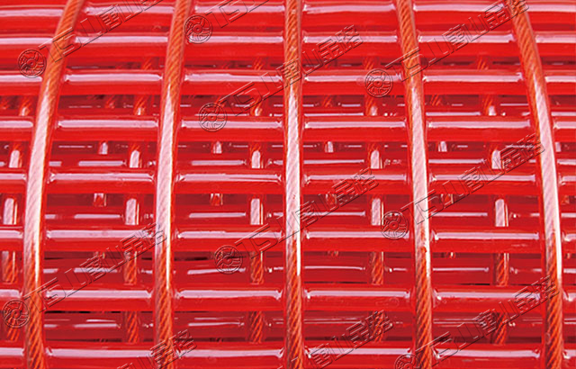 篩分設(shè)備選用聚氨酯篩網(wǎng)，高耐磨、壽命長