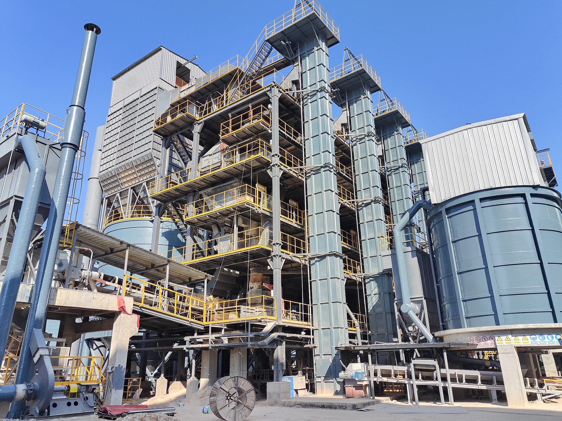 砂石行業(yè)又有“大動(dòng)作”？唐山金路干法制砂樓優(yōu)勢(shì)有哪些？