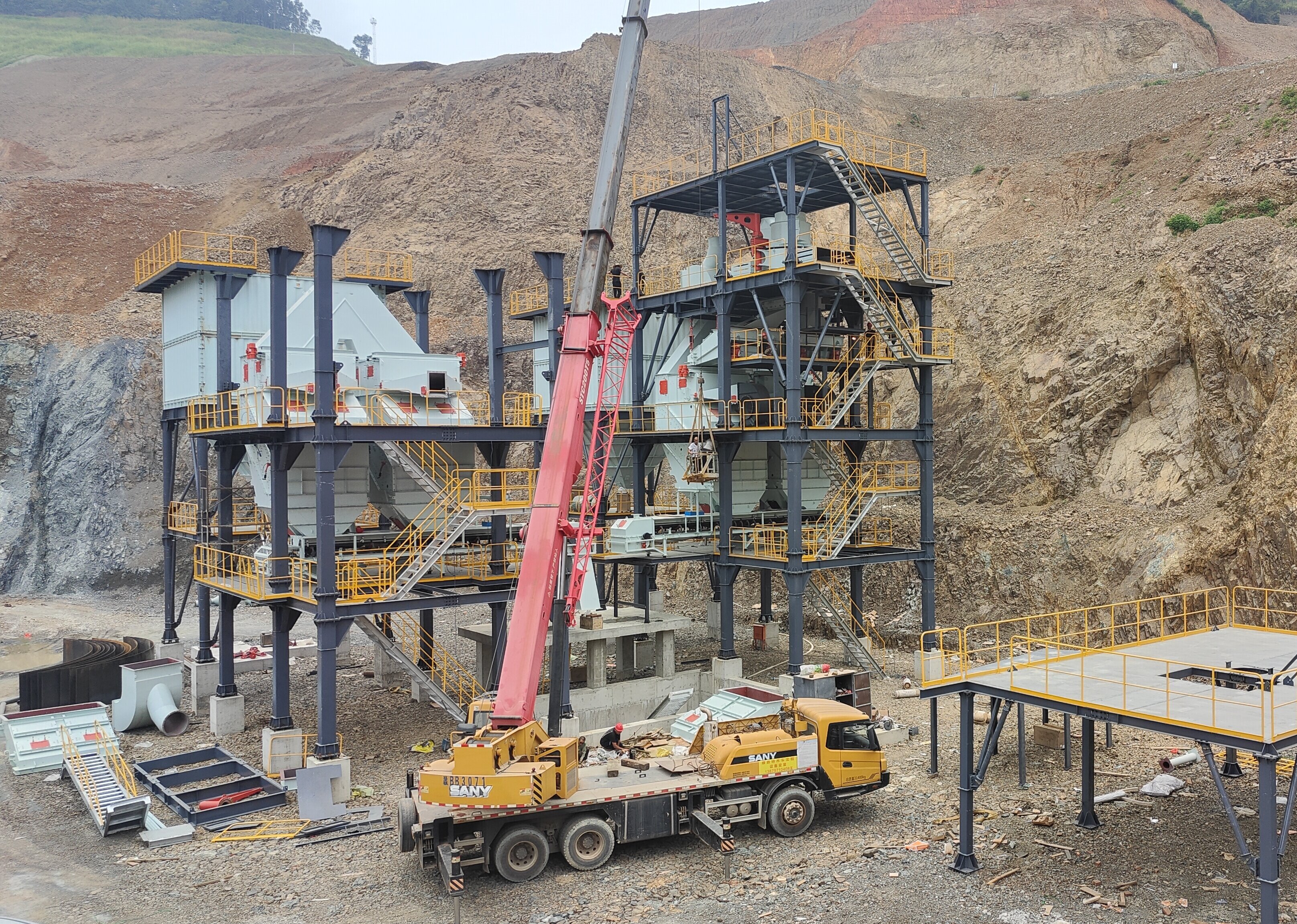 制砂樓干法制砂：綠色智造賦能，重構砂石產業(yè)新生態(tài)