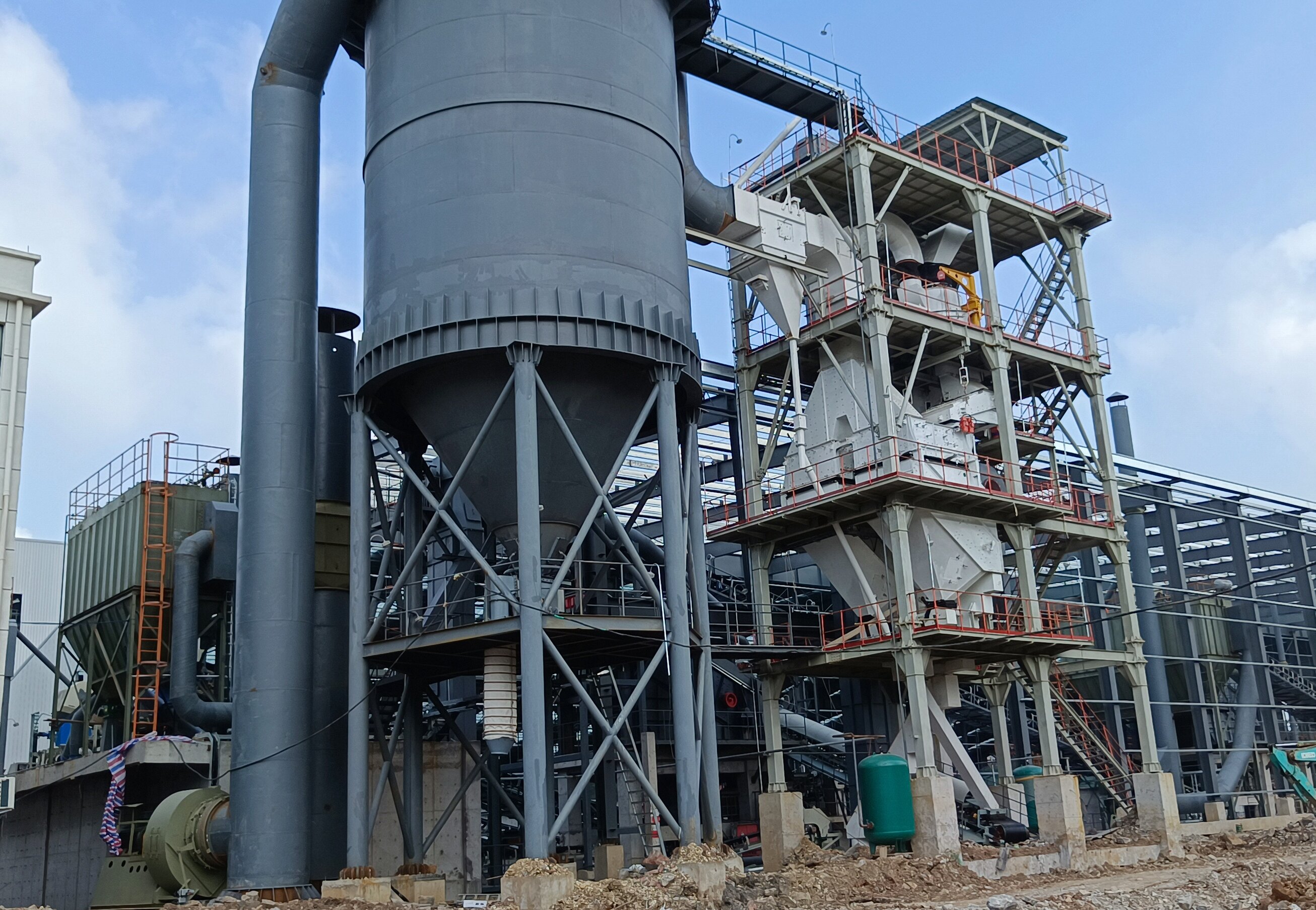 制砂樓環(huán)保性能解析：綠色制砂，賦能生態(tài)可持續(xù)發(fā)展